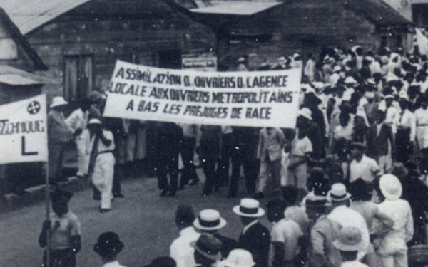 La naissance des DOM