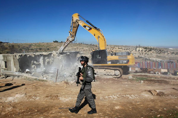 Quand l&rsquo;&eacute;ch&eacute;ance de la paix s&rsquo;&eacute;loigne encore