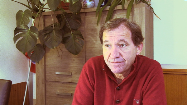 Valls passe en force un protocole minoritaire