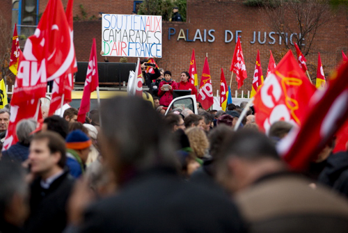 Solidarité avec les militants d’Air France