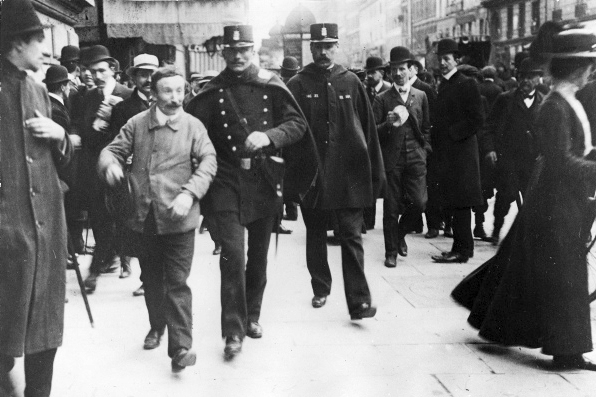 Des lois et des manifs