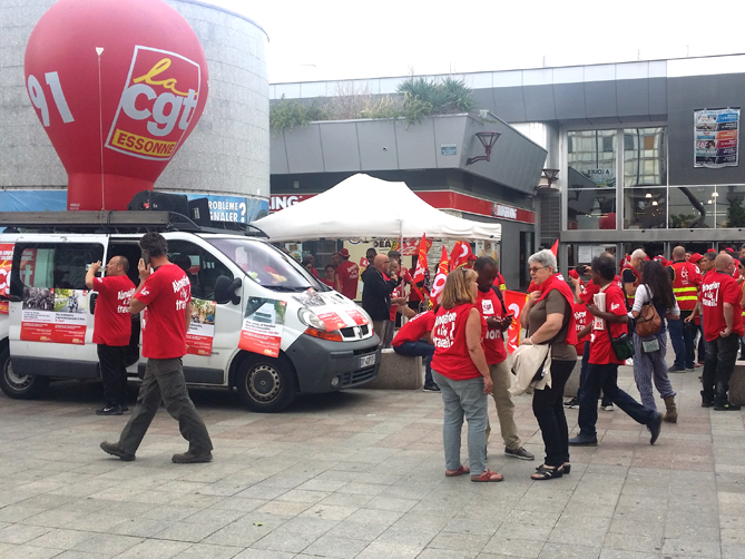 La CGT relance l’offensive contre le dimanche travaillé