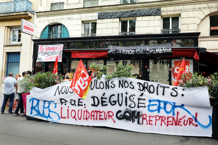Contre la vente de leur restaurant, grève unanime des salariés de l’Hippopotamus du boulevard de Strasbourg (Paris)