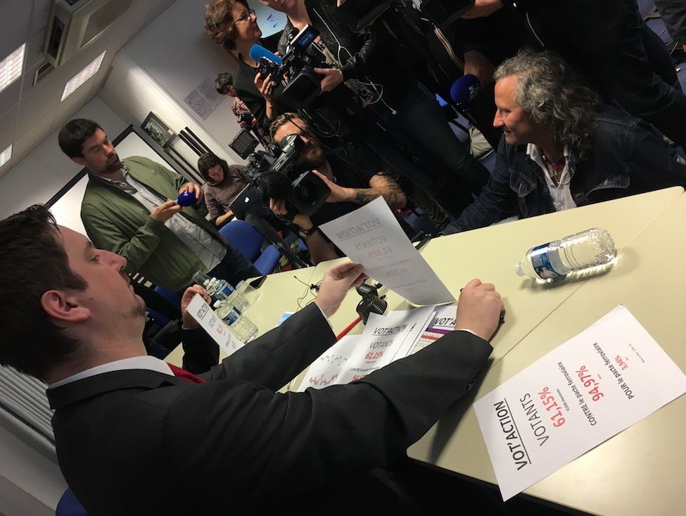 Les cheminots rejettent la réforme gouvernementale en masse