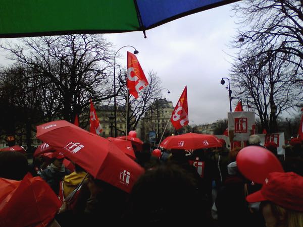 Grève à RFI