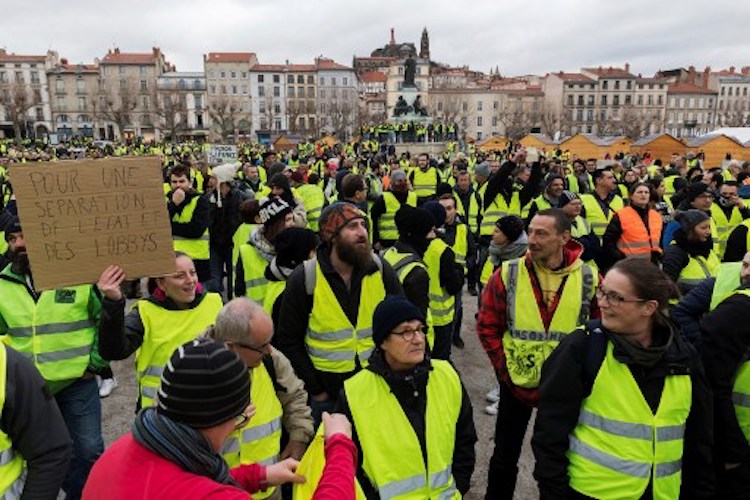 Gilets jaunes : nouvelle journée de mobilisation dans toute la France