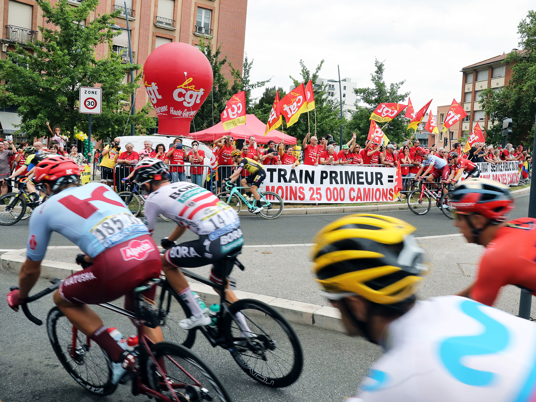Tour de France 2026 : pourquoi Sophie Binet sera au d&eacute;part d'une &eacute;tape &agrave; Carcassonne pour la CGT ?